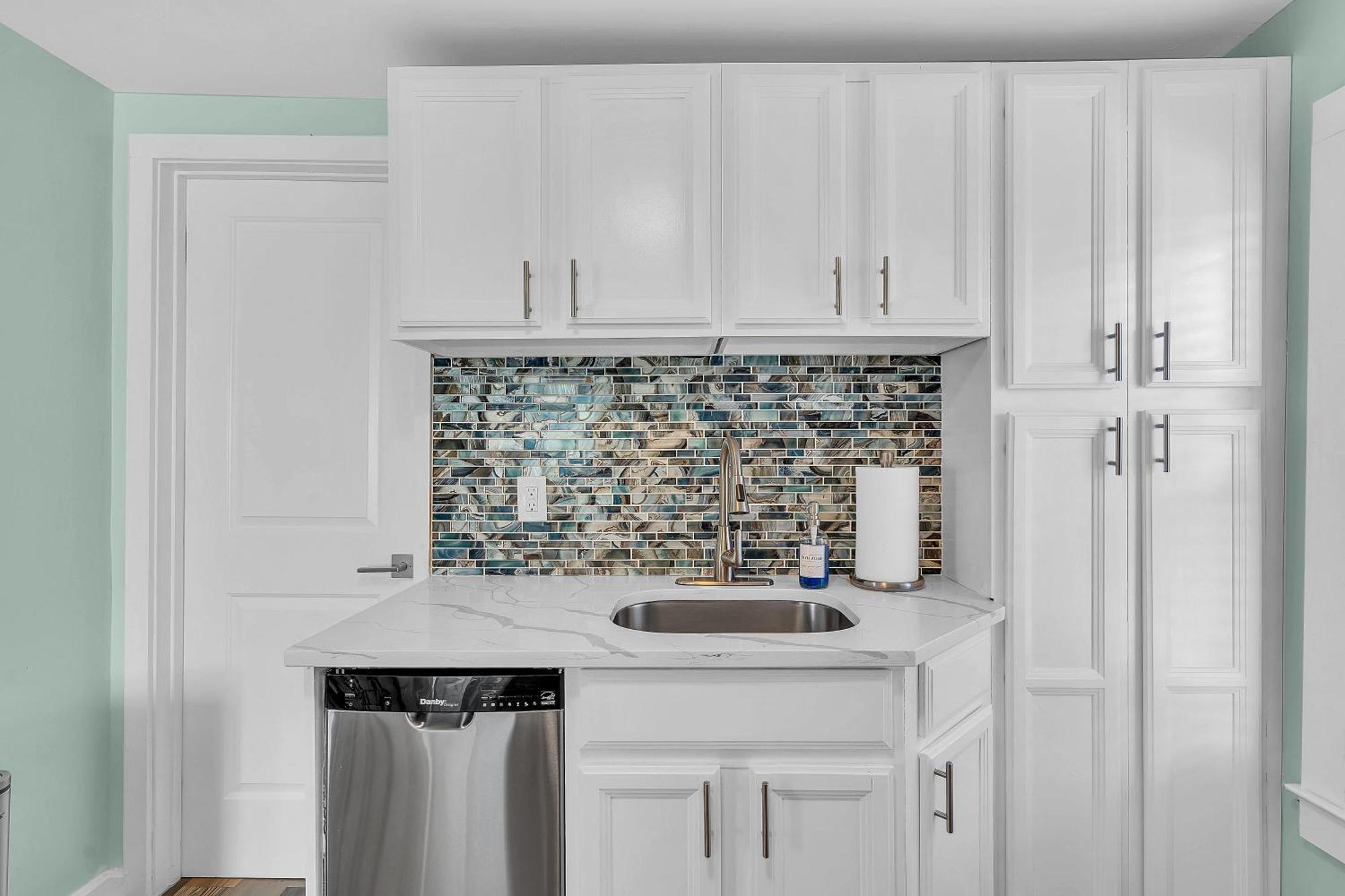 6-Min Walk To Asbury Park & Og Main St - Updated & Cozy Apartment In Historic Ocean Grove - Fire Pit & Patio - Fast Wi-Fi Εξωτερικό φωτογραφία
