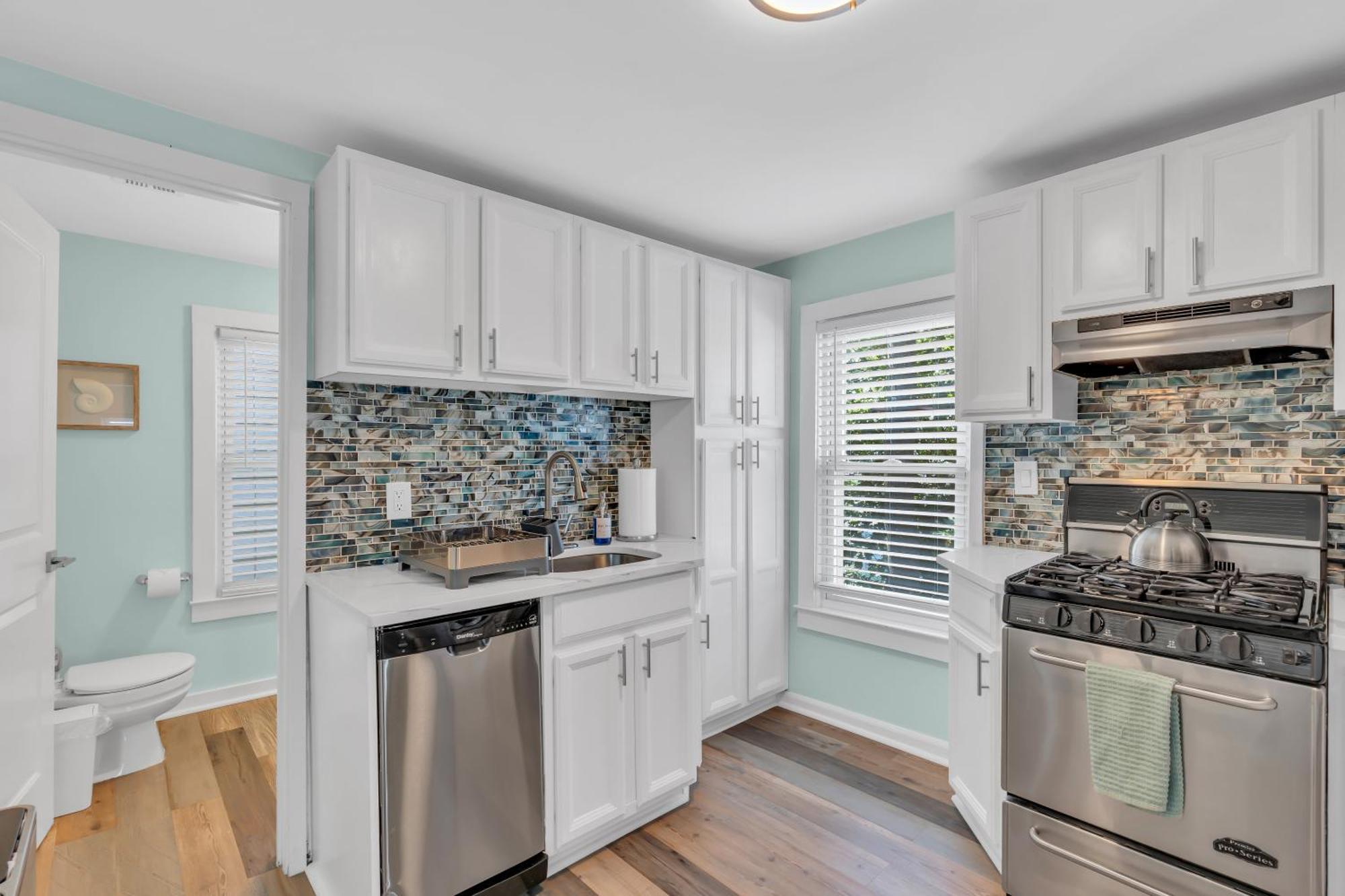 6-Min Walk To Asbury Park & Og Main St - Updated & Cozy Apartment In Historic Ocean Grove - Fire Pit & Patio - Fast Wi-Fi Εξωτερικό φωτογραφία